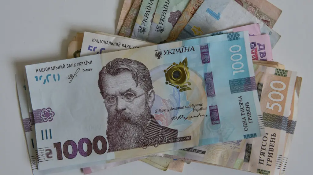 Гетманцев повідомив, скільки українців офіційно мають мільйонні доходи