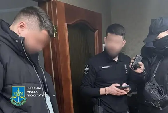 Трьох посадовців «Київзеленбуду» судитимуть за участь у злочинній організації та отримання відкатів