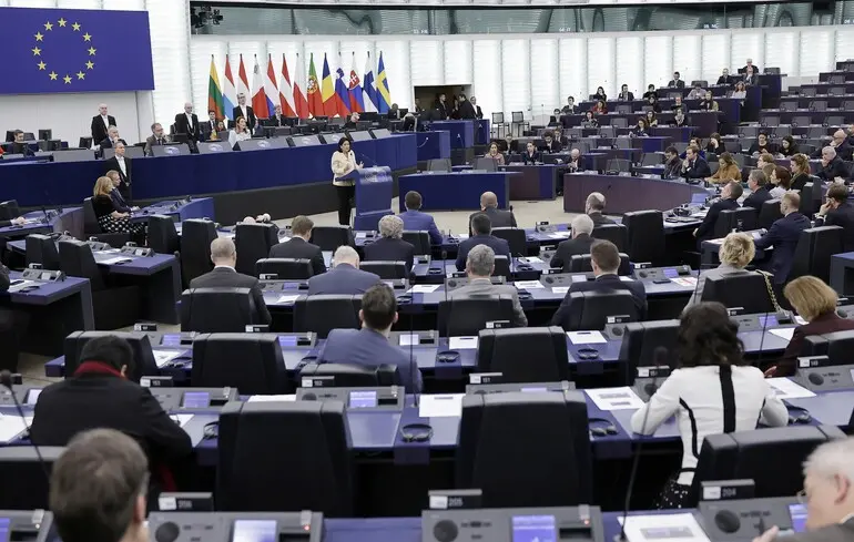 Європарламент закликав ЄС запровадити санкції проти відповідальних за катування українців посадовців  РФ