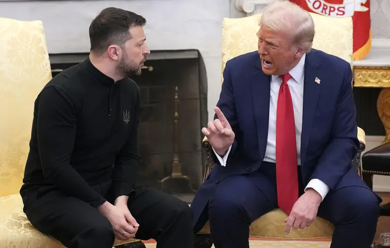 Зеленський і Трамп стали героями китайської опери - сварилися і стрілялися на сцені у Гонконзі