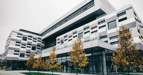 Два приватних університети зі Львова увійшли до рейтингу вишів із найбільшими доходами