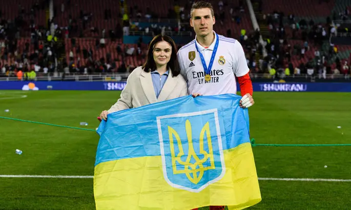 Александра Усика приехал поддержать игрок Реала
