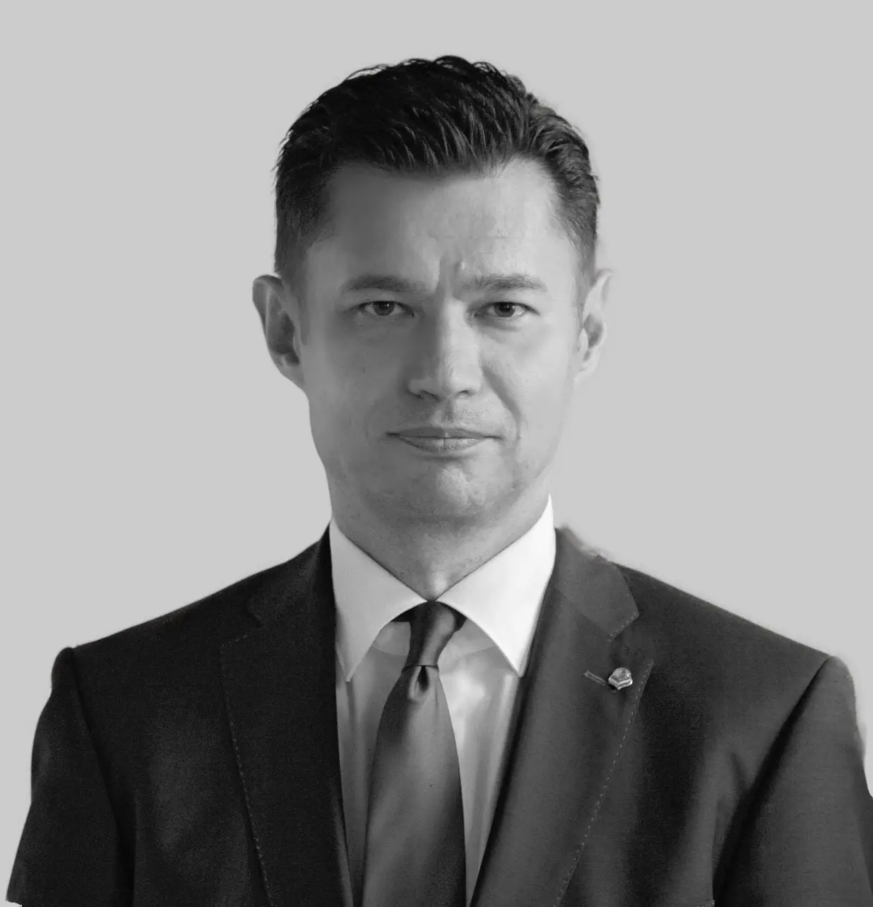 Кремль кормит дракона, то есть российский народ, картинкой окровавленных украинцев