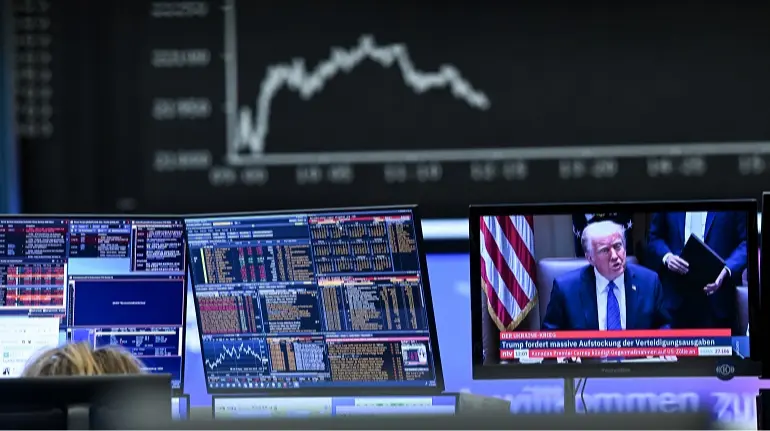 Ринки злетіли після блокування мит Трампа