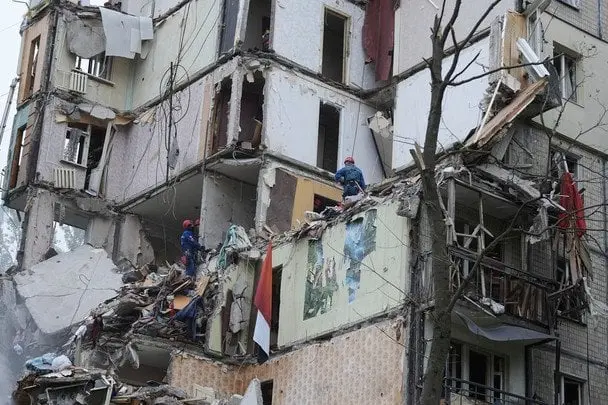 Удар по Києву: пошкоджені понад 100 об’єктів, кількість поранених різко зросла