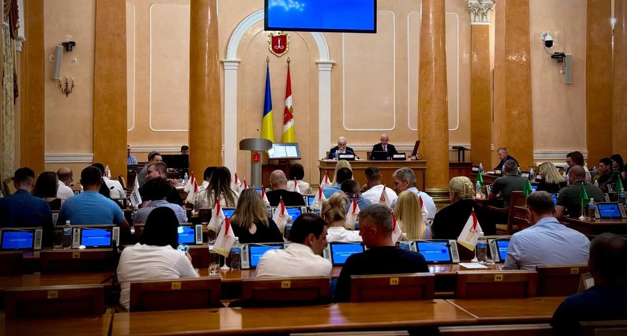 В Одесі виділили кошти на протиаварійні роботи в зруйнованих обстрілами будинках