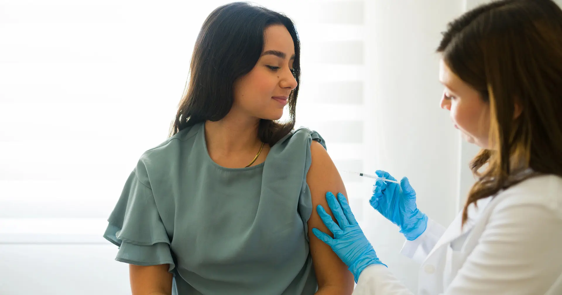 Щеплення від грипу захищає не лише вакцинованих – дослідження