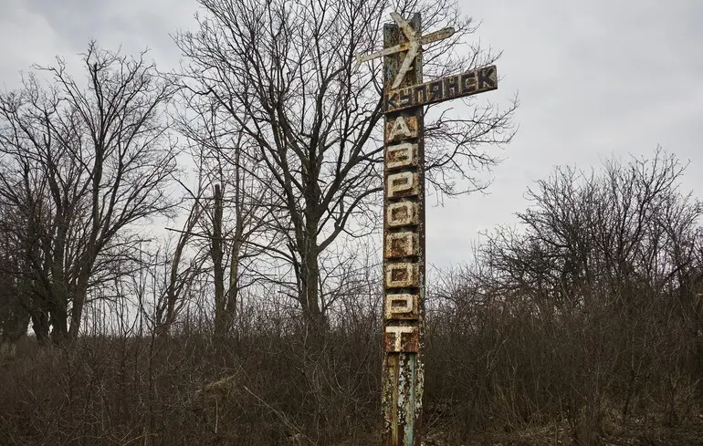 Російський дрон влучив в автомобіль у Харківській області: є загиблі та поранена 
