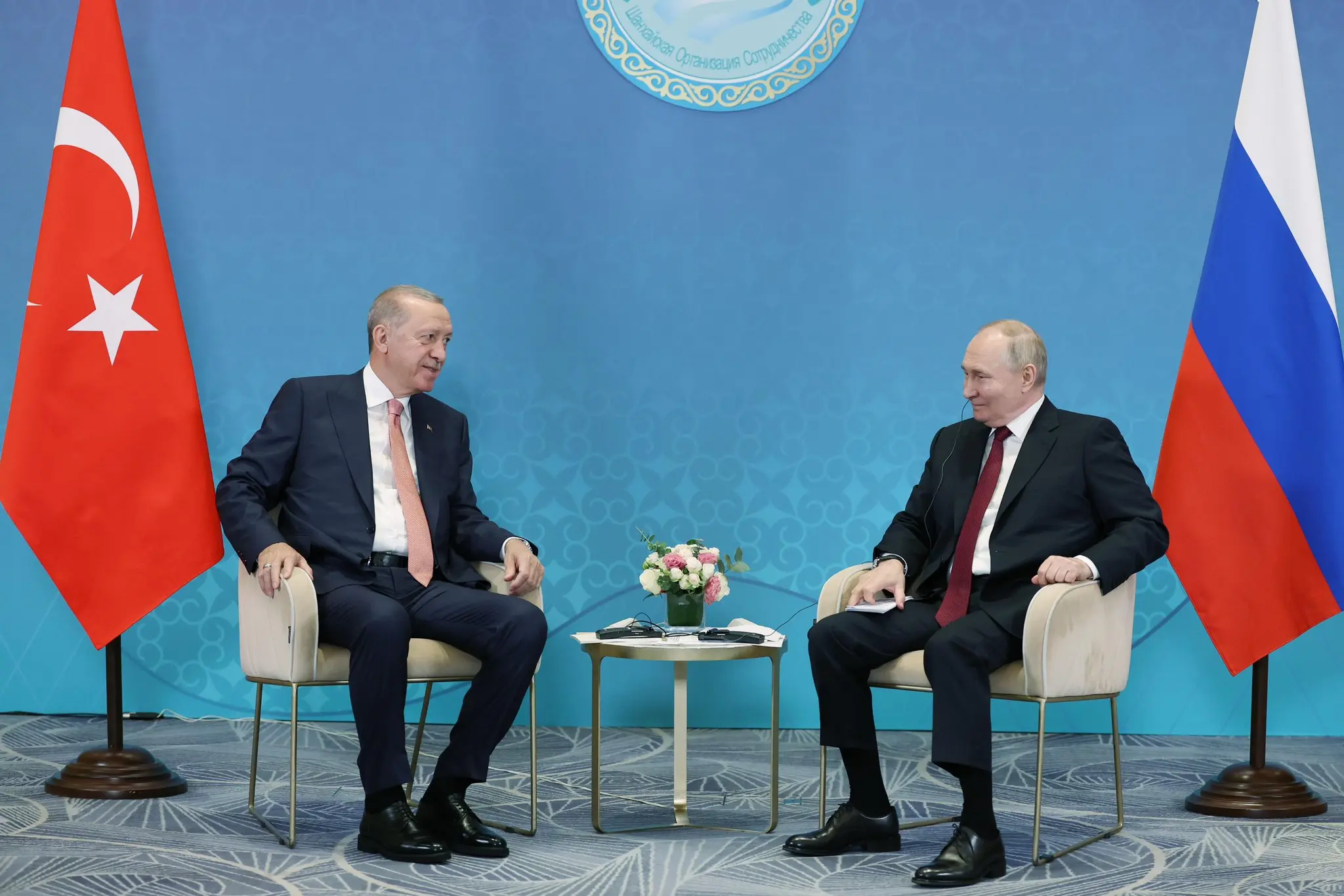 Эрдоган говорил с Путиным: Турция готова и в дальнейшем принимать переговоры в Стамбуле