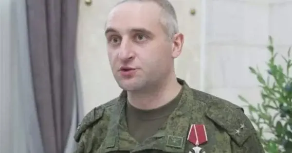 За обстріл центру Херсона до довічного увʼязнення засудили командира російського артполку