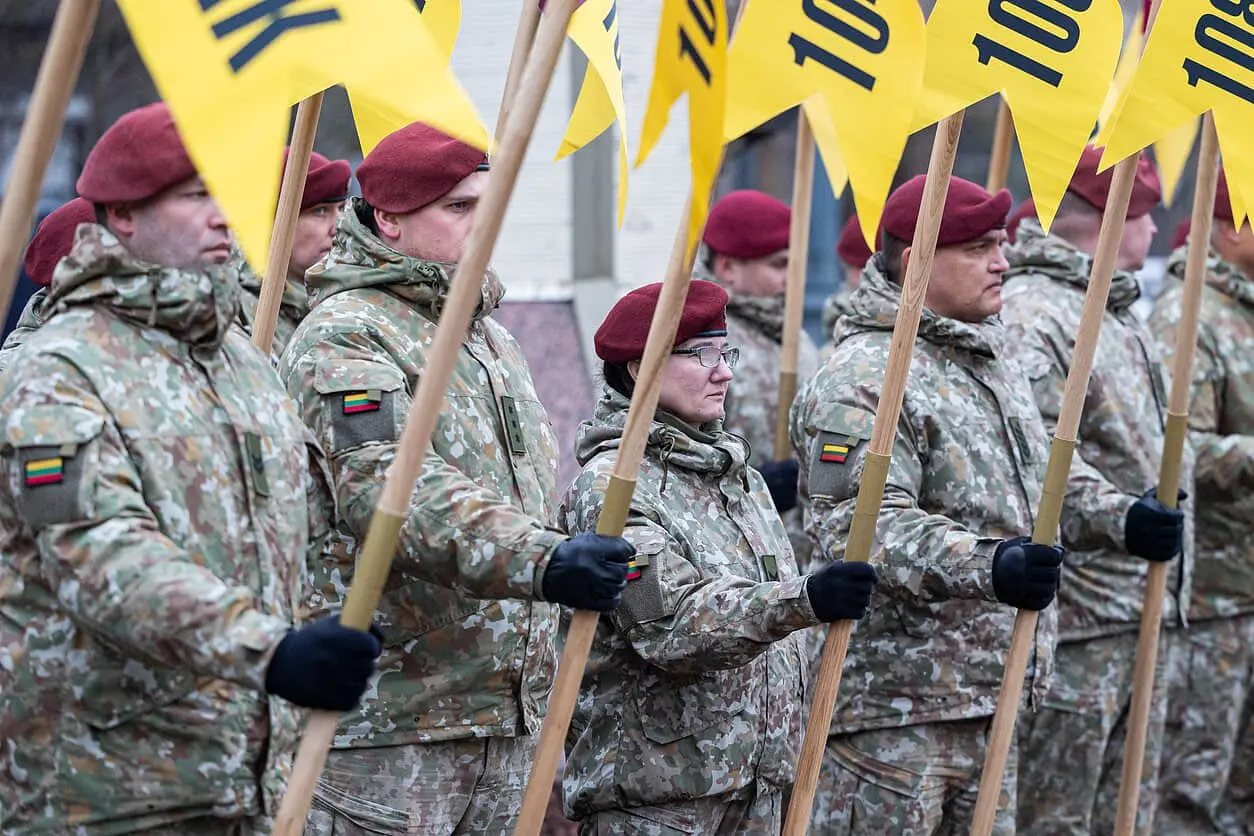 Генсек НАТО: рішення про призов до армії ухвалюватимуть самі країни