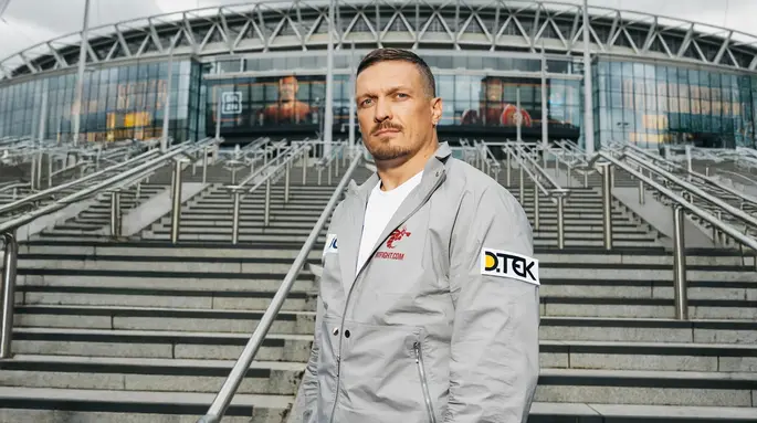 Усик: Після бою з Дюбуа поговоримо про мою боксерську кар’єру