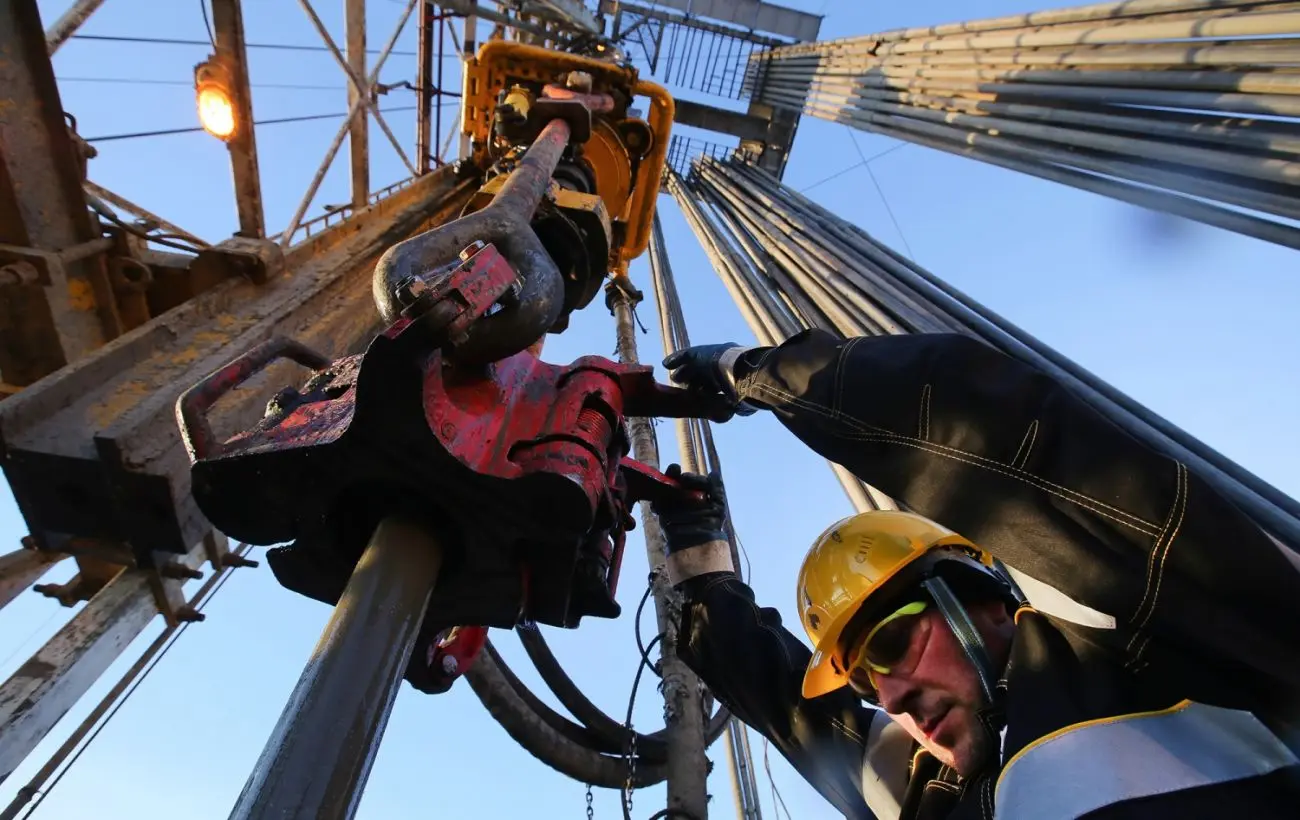 Нафтові доходи Москви впали до мінімуму за два роки