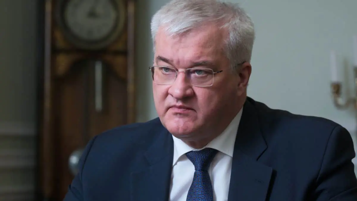 Сибіга перед самітом G7 закликав до енергетичних санкцій проти РФ і стелі цін на нафту в $30