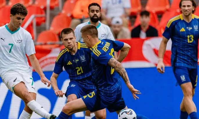 При Реброве в сборной Украины дебютировали 13 игроков