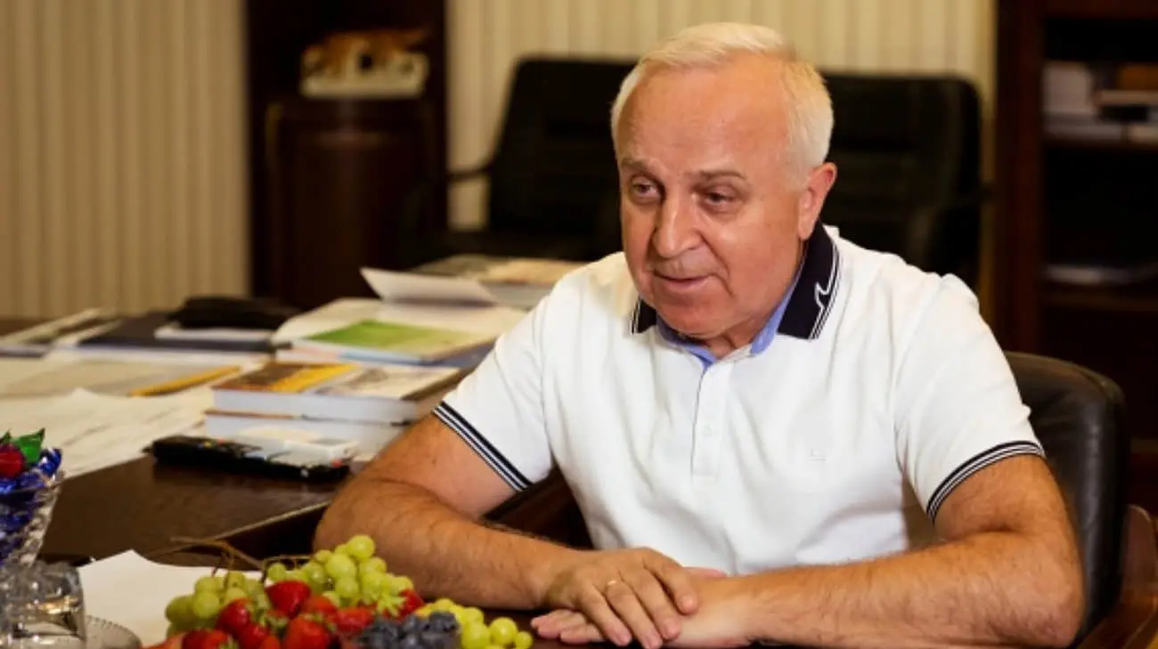 ДБР проводить обшуки в президента Національної академії аграрних наук – джерело