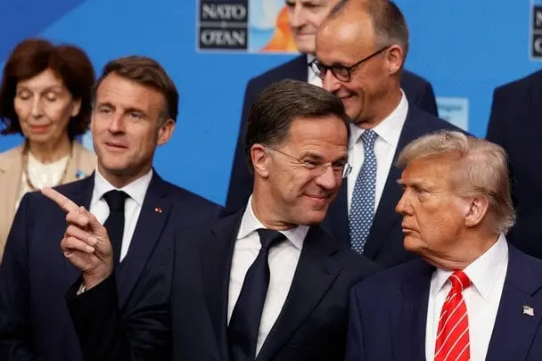 Татусь Трамп: як Рютте критикують за лестощі перед президентом США