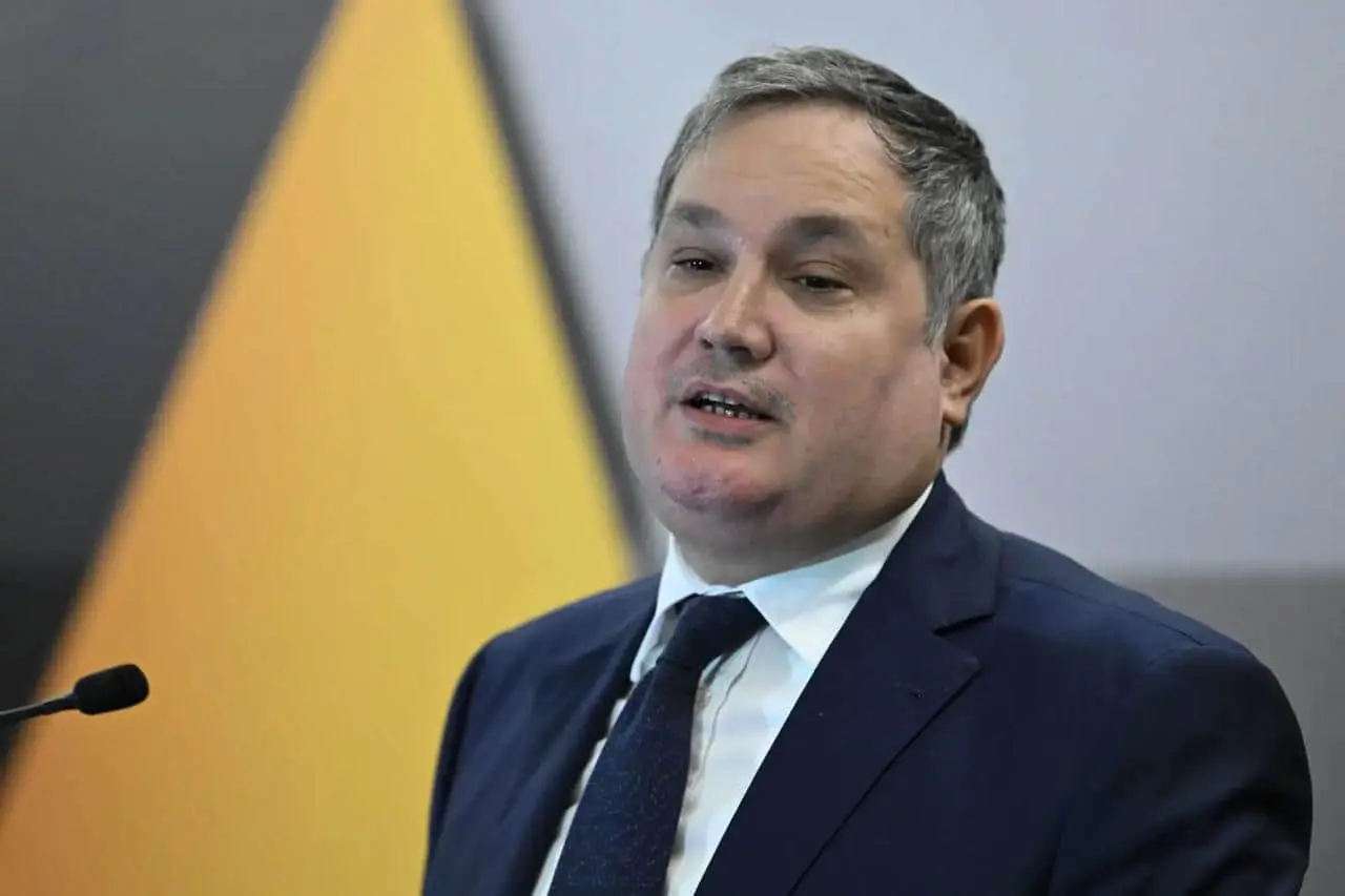 Уряд Угорщини різко обвалив прогноз економічного зростання