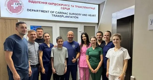 Кардіохірурги Львова впродовж 52 годин двічі пересадили серце 20-річному мешканцю Львівщини