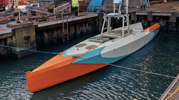 Морський "далекобійник": в Британії представили новий унікальний дрон-монстр