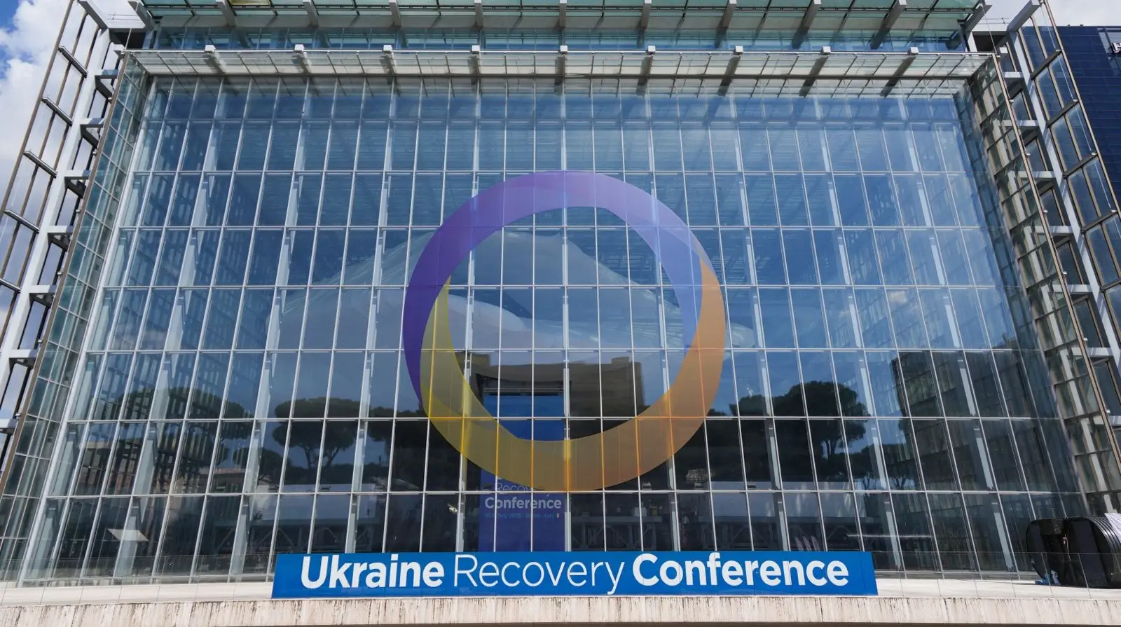 Підсумки конференції з відновлення: Мінрозвитку домовилося про залучення 3,5 мільярда євро