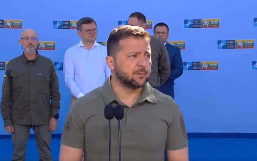 Зеленському шукають місце в програмі саміту НАТО 