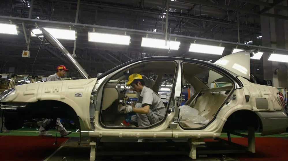 Nissan хоче виробляти електромобілі під брендом Foxconn, щоб врятувати завод у Японії