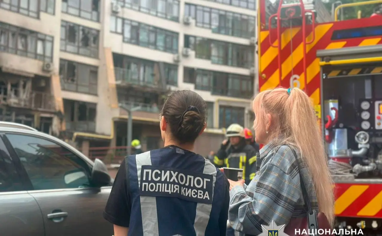 Поліція Києва показала наслідки нічної атаки рф. ФОТО