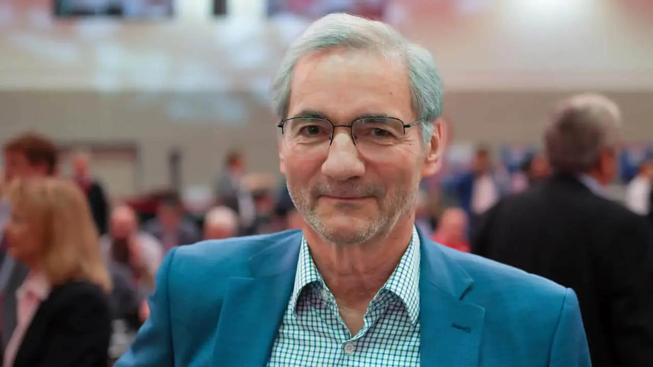 Екслідер німецьких соціал-демократів регулярно їздив у Москву з 2022 року