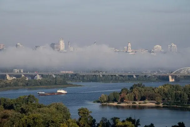 У Києві гримлять вибухи — місто атакують росіяни