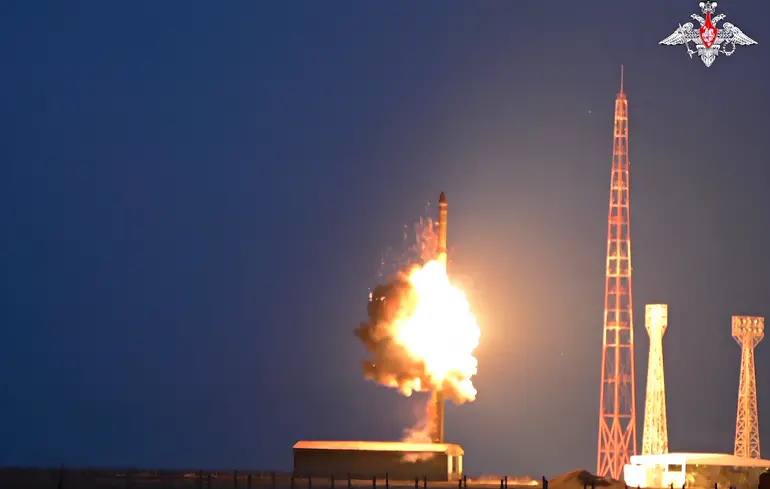 Зеленський — європейцям: у Росії будуть ракети з дальністю 5000 км, тоді як з Москви до Парижа — 3000 км