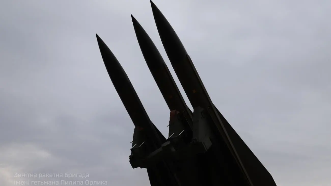 В ніч на 10 липня ППО знищила 164 "Шахеди" і 14 ракет противника, є влучання
